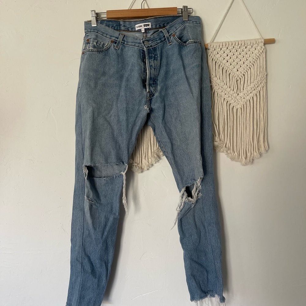 Re/Done x Levi’s Distressed Jeans